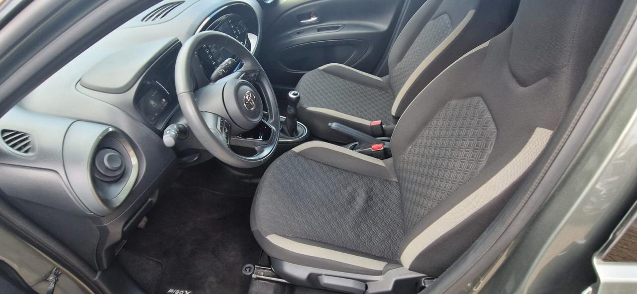 Toyota Aygo X 1.0 VVT-i 72 CV 5 porte Trend PREZZO REALE