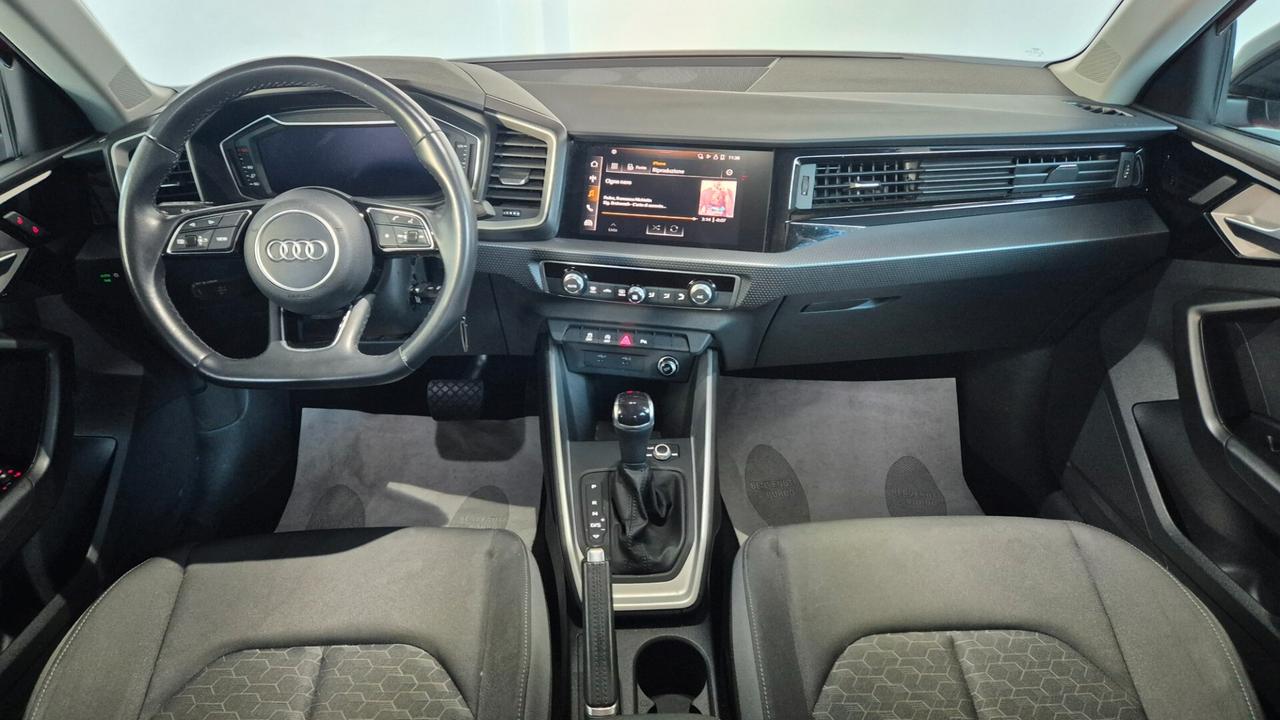 Audi A1 SPB 35 TFSI S tronic Identity Black 150 CV