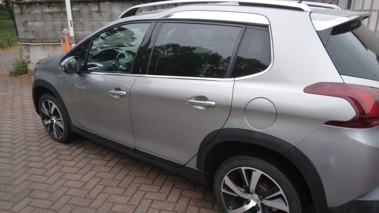 Peugeot 2008 BlueHDi 120 S&S Allure