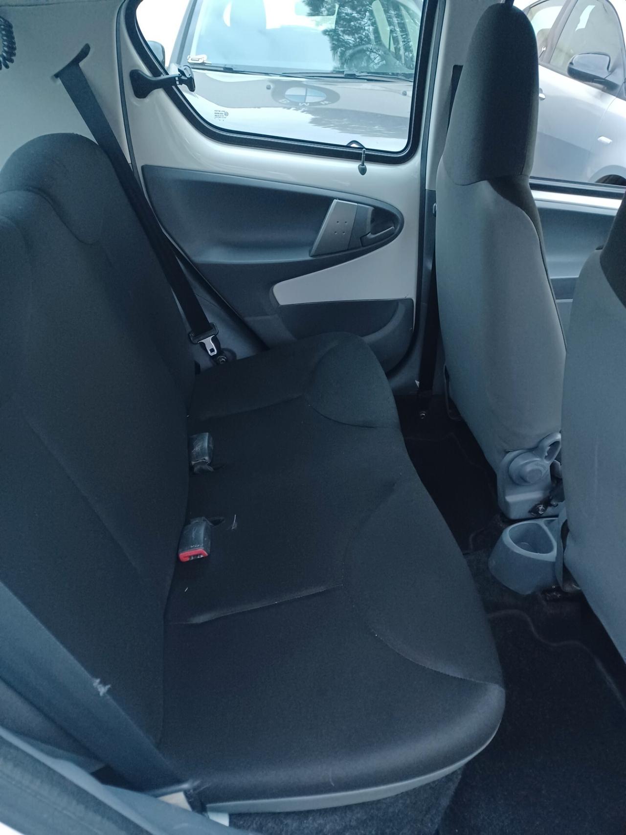 Toyota Aygo 1.0 5 porte Connect UNICO PROPRIETARIO