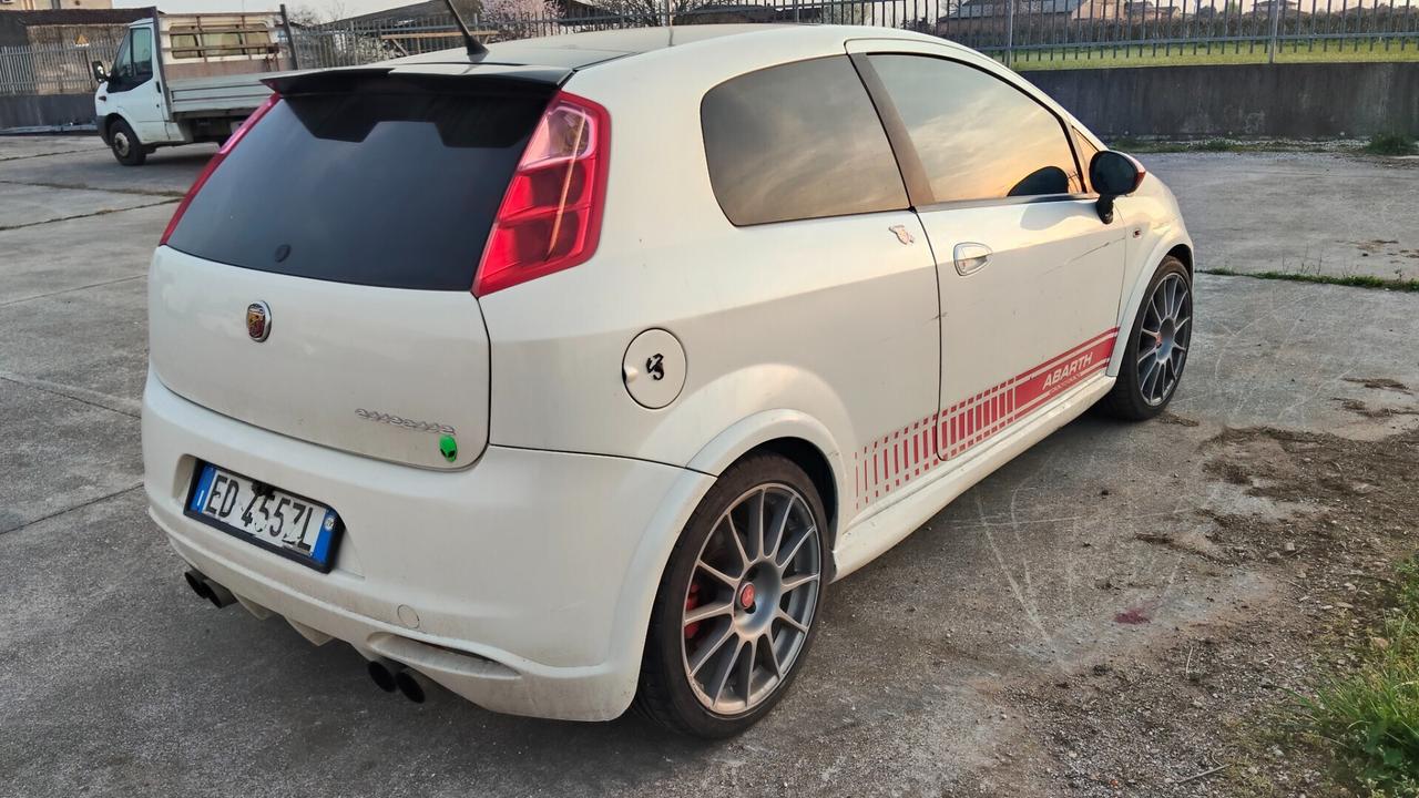 Fiat Grande Punto abarth GPL 2010