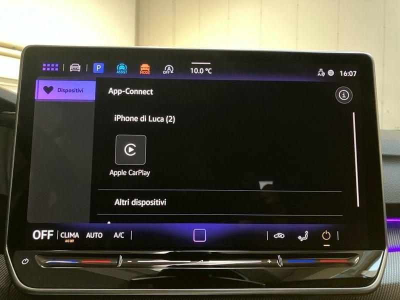 Volkswagen Golf 2.0 TDI SCR 110KW R-Line DSG