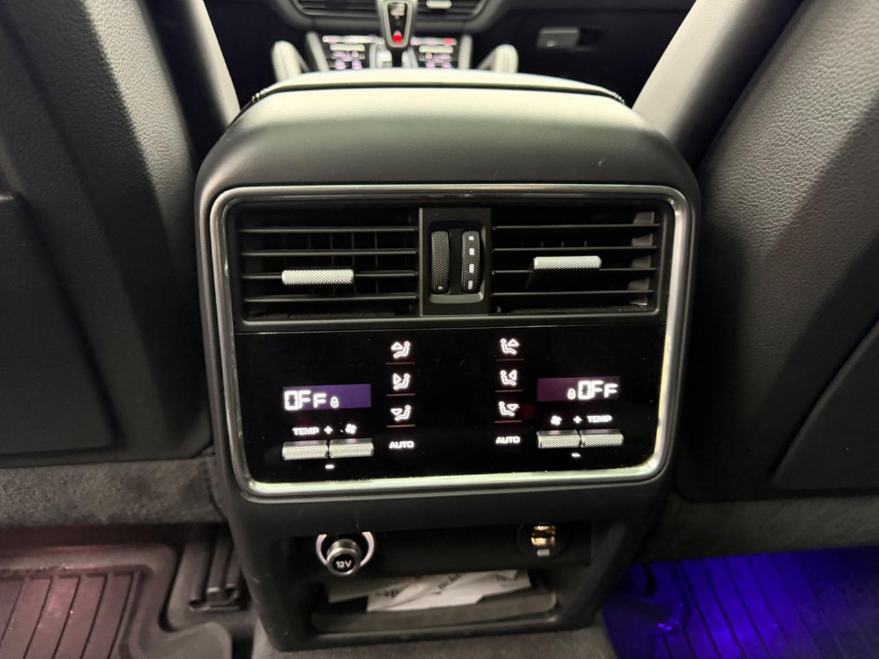 Porsche Cayenne Coupé 3.0 V6 IPER FULL