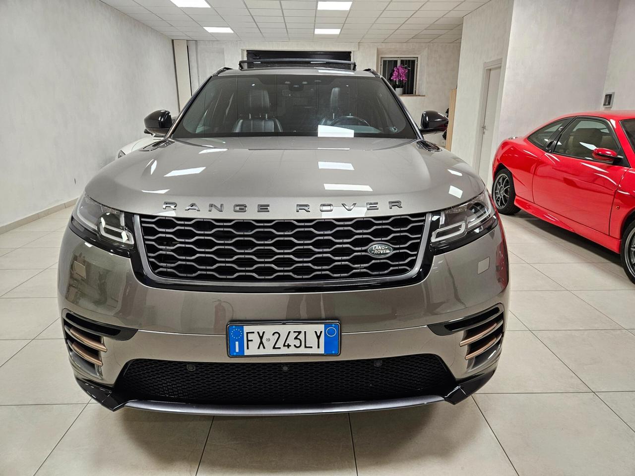 Land Rover Range Rover Velar Range Rover Velar 2.0D I4 240 CV R-Dynamic S