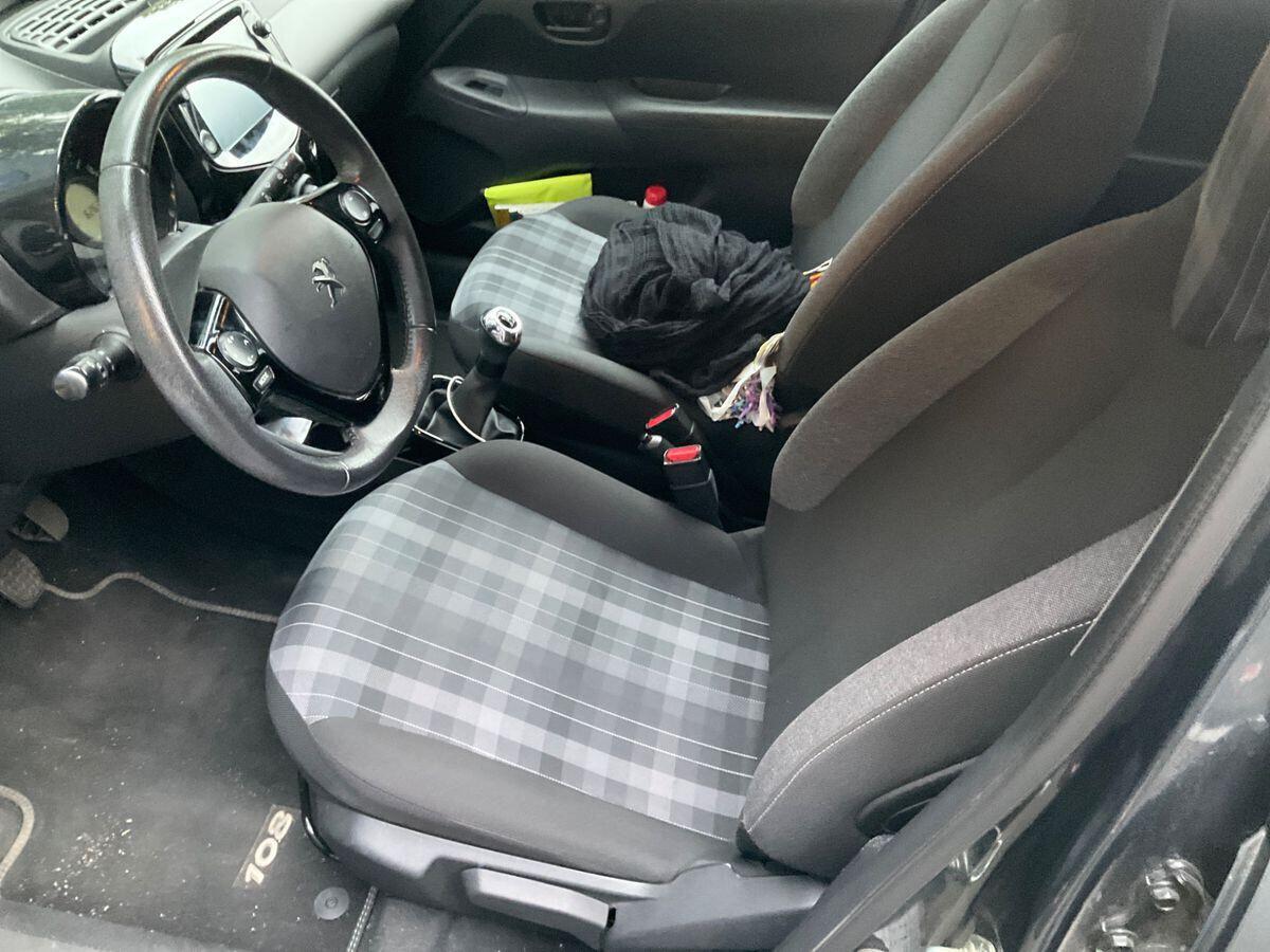 Peugeot 108 VTi 72 STYLE TOP