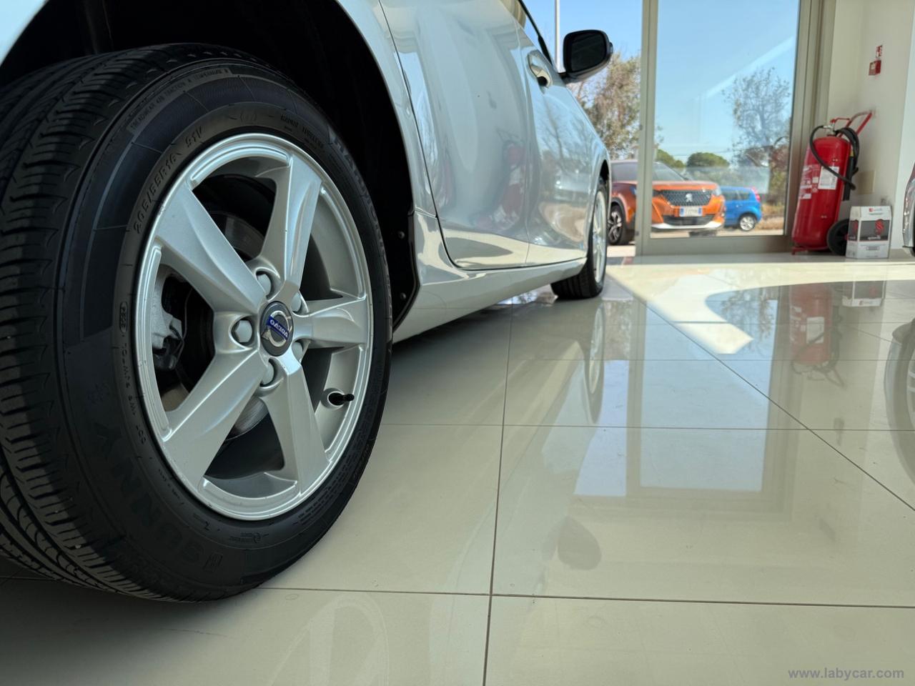 VOLVO V40 D2 Business
