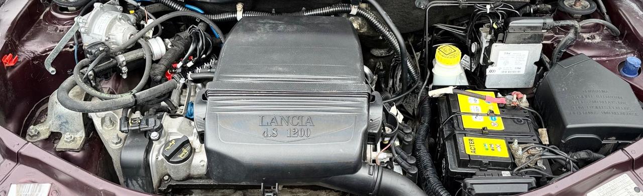 Lancia Ypsilon 1.2 Gpl 60 Cv