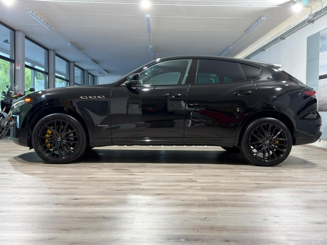 MASERATI LEVANTE GRANSPORT 3.0 350CV