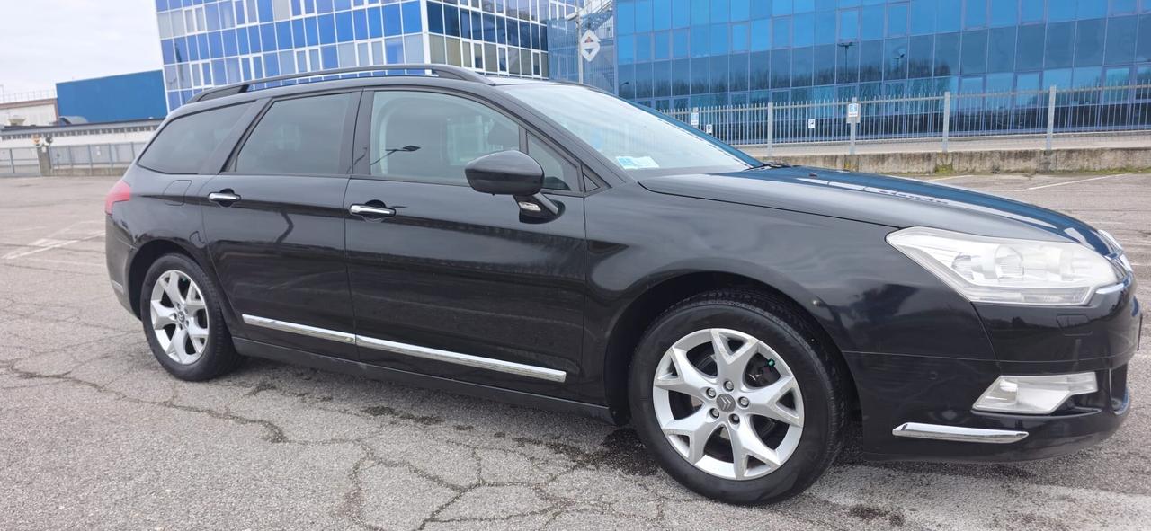 Citroen C5 2.0 HDi 138 aut. Business neopatentati