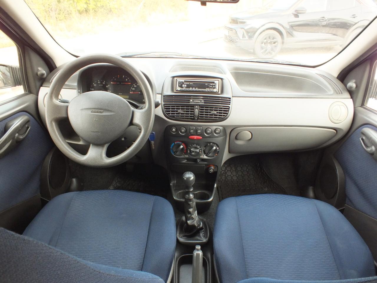 FIAT PUNTO CLASSIC 1.2i 16V UNIPROPRIETARIO