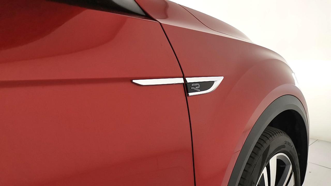 VOLKSWAGEN T-Roc 2022 - T-Roc 1.0 tsi R-Line 110cv