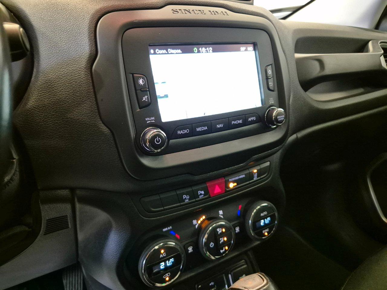 Jeep Renegade 1.4 m-air Limited 140cv auto - NEOPATENTATI - Cam - Cruise/Lim - Tetto