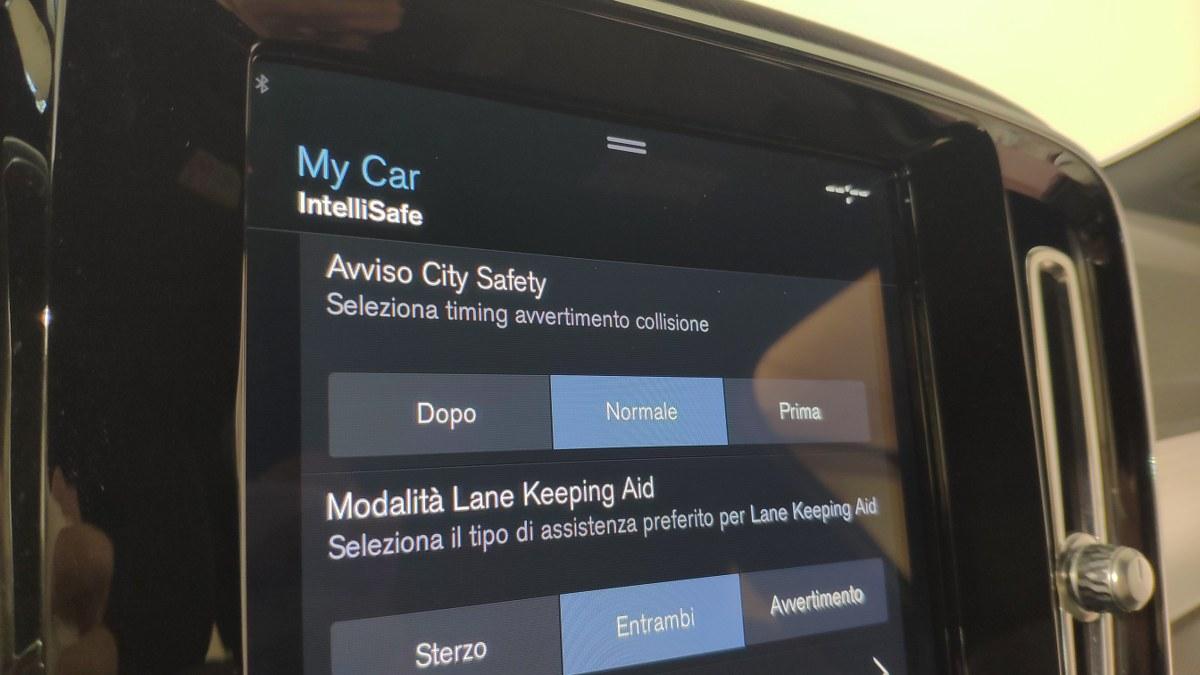 VOLVO Xc40 T5 Recharge Plug-In Hybrid Automatico Core