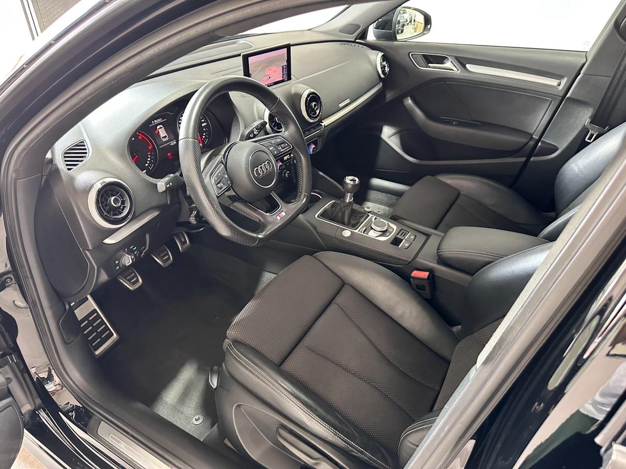 Audi A3 2.0 TDI S LINE - MANUALE - DA VETRINA - FULL
