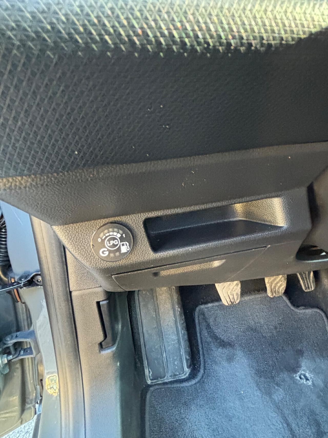 Renault Clio TCe 12V 100 CV GPL 5 porte Intens