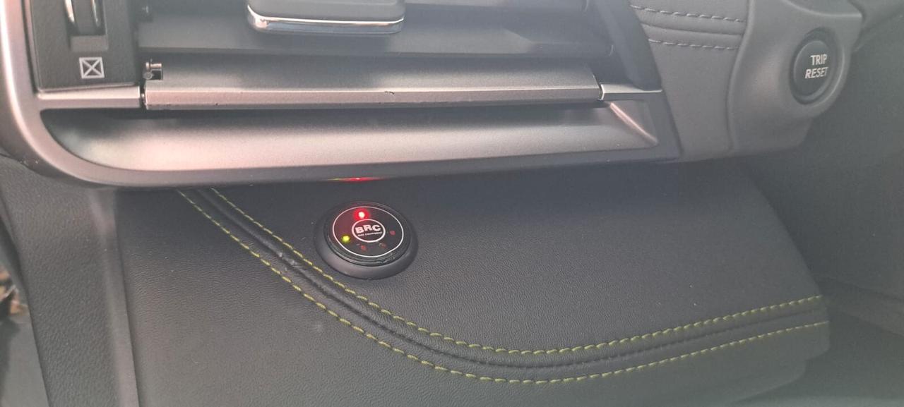 Subaru OUTBACK 2.5i Lineartronic 4dventure GPL gancio traino