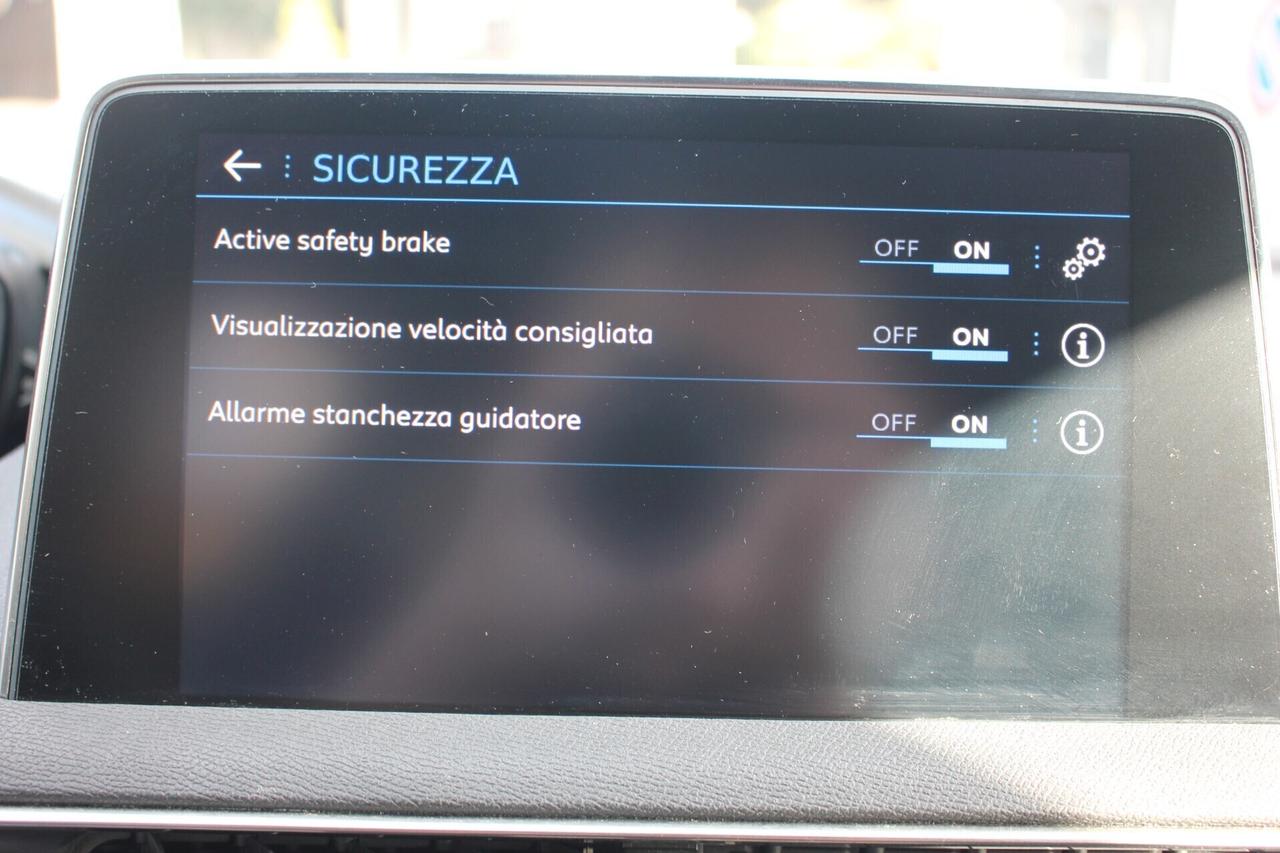 Peugeot 5008 GT LINE 180CV eat8*PREZZO VERO*7posti-camera360