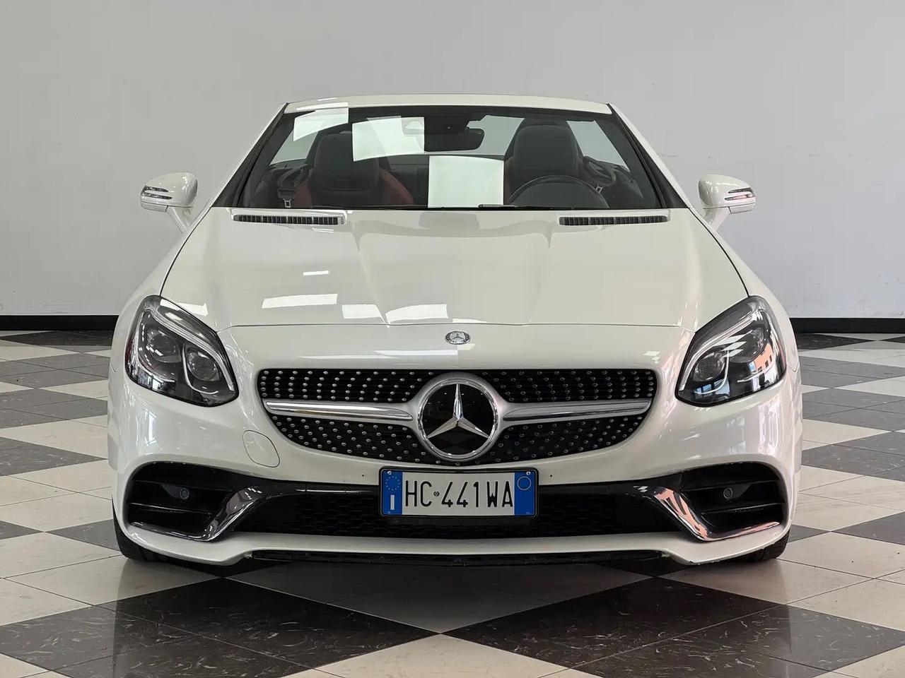 Mercedes-benz SLC 300 AMG line