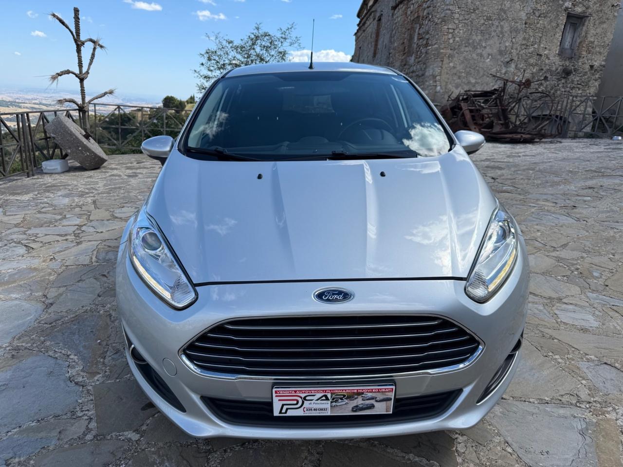 Ford Fiesta 1.5 TDCi 75CV 5 porte Titanium