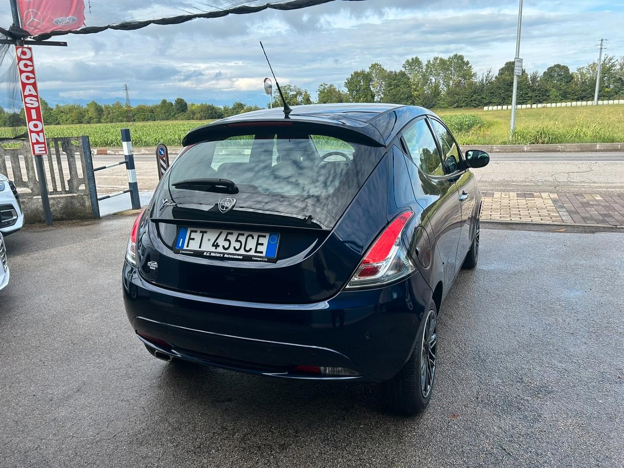 Lancia Ypsilon 1.2 69CV Platinum - 29.000KM