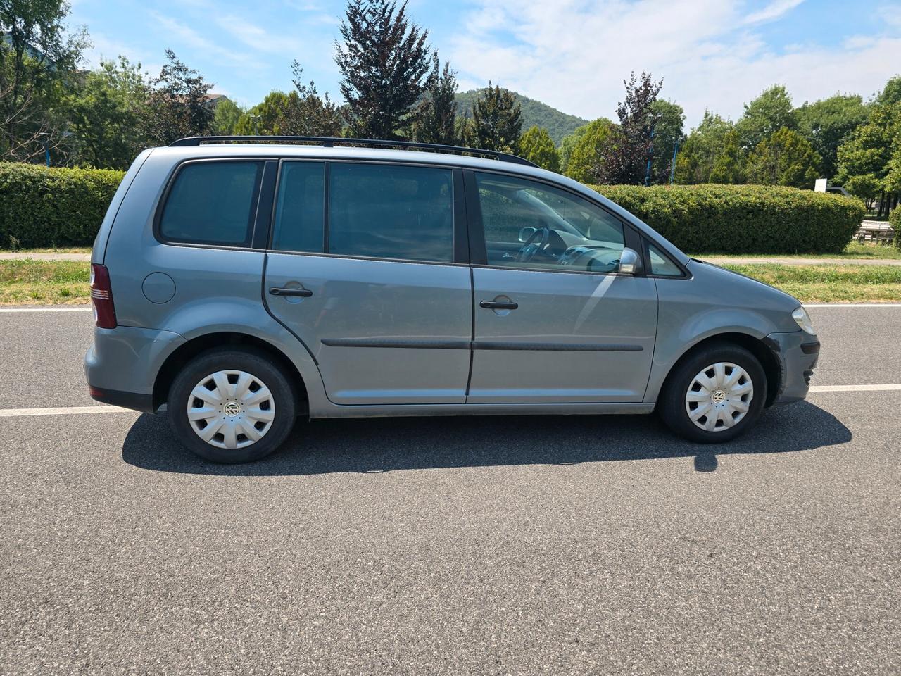VOLKSWAGEN TOURAN 1.9 TDI 7 POSTI"OK PER NEOPATENTATI"