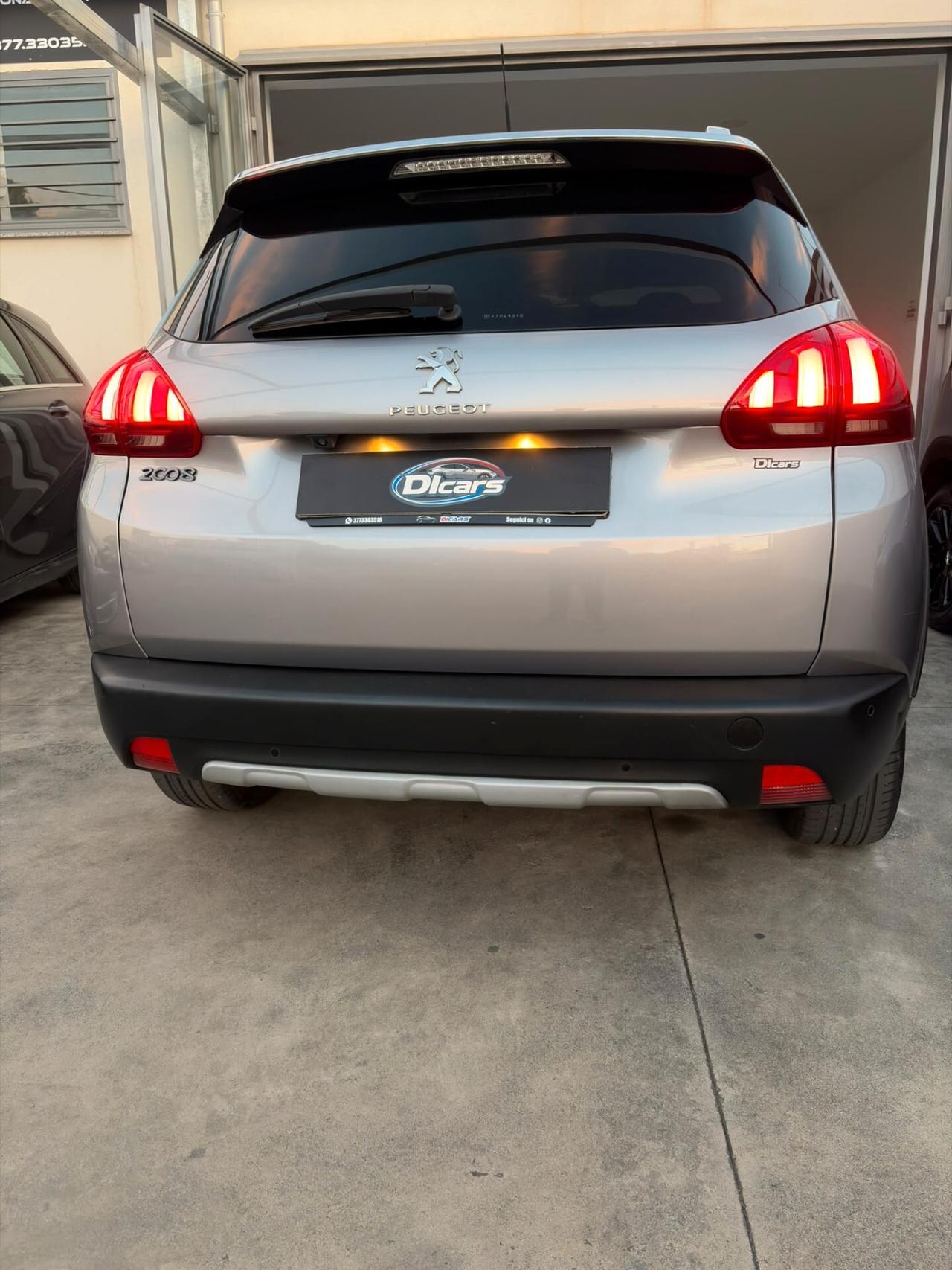 Peugeot 2008 BlueHDi 100 S&S Allure