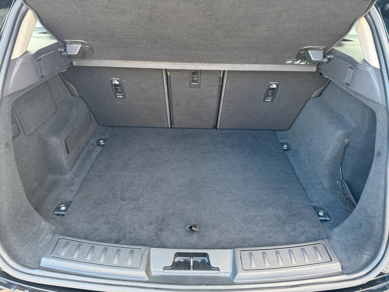 Land Rover Range Evoque 2.0D I4 163 CV AWD AUTOCARRO N1