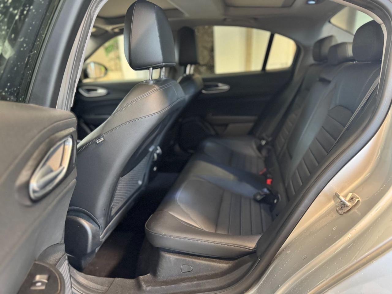 ALFA ROMEO Giulia 2.2 Turbodiesel 160 CV AT8 B-Tech