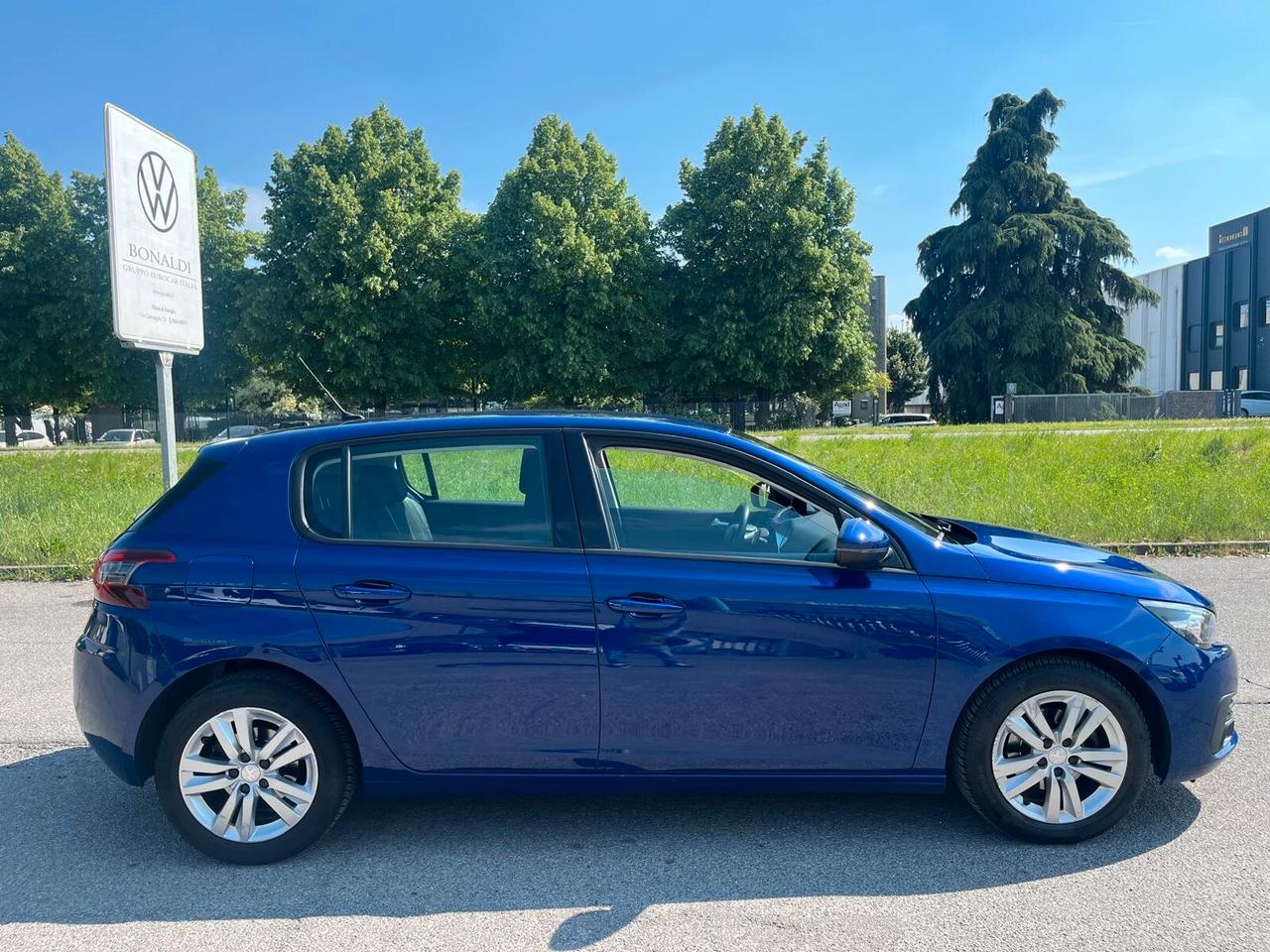 Peugeot 308 BlueHDi 130 S&S EAT6 Active