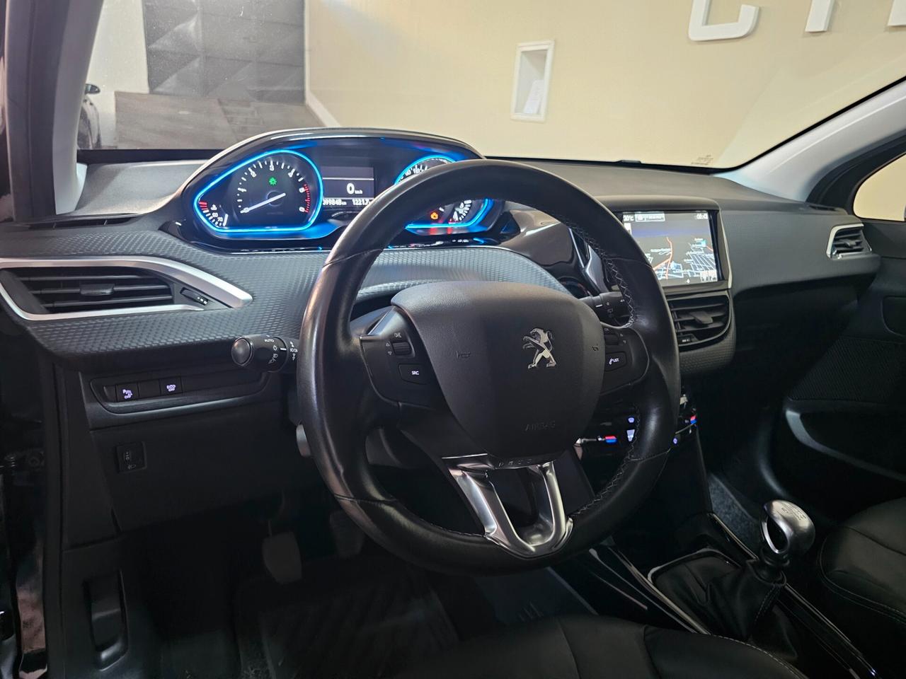 Peugeot 2008 BlueHDi 120 S&S Allure