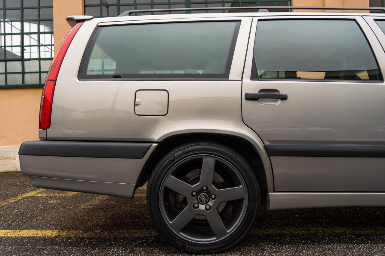 VOLVO 850 T5 211CV - UNIPROPRIETARIO - ISCRITTA ASI