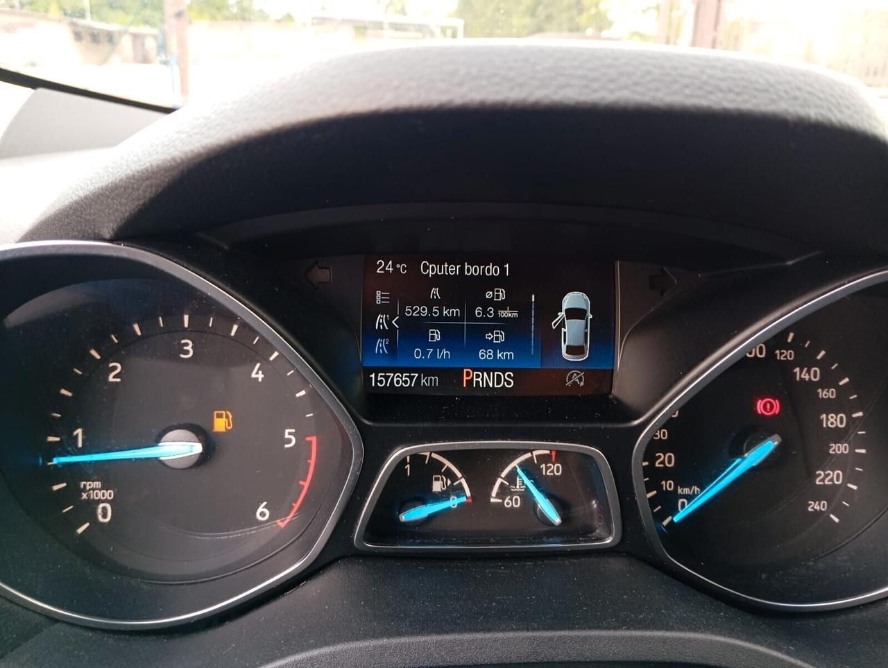 Ford Kuga 1.5 TDCI 120 CV S&S 2WD Powershift ST-Line