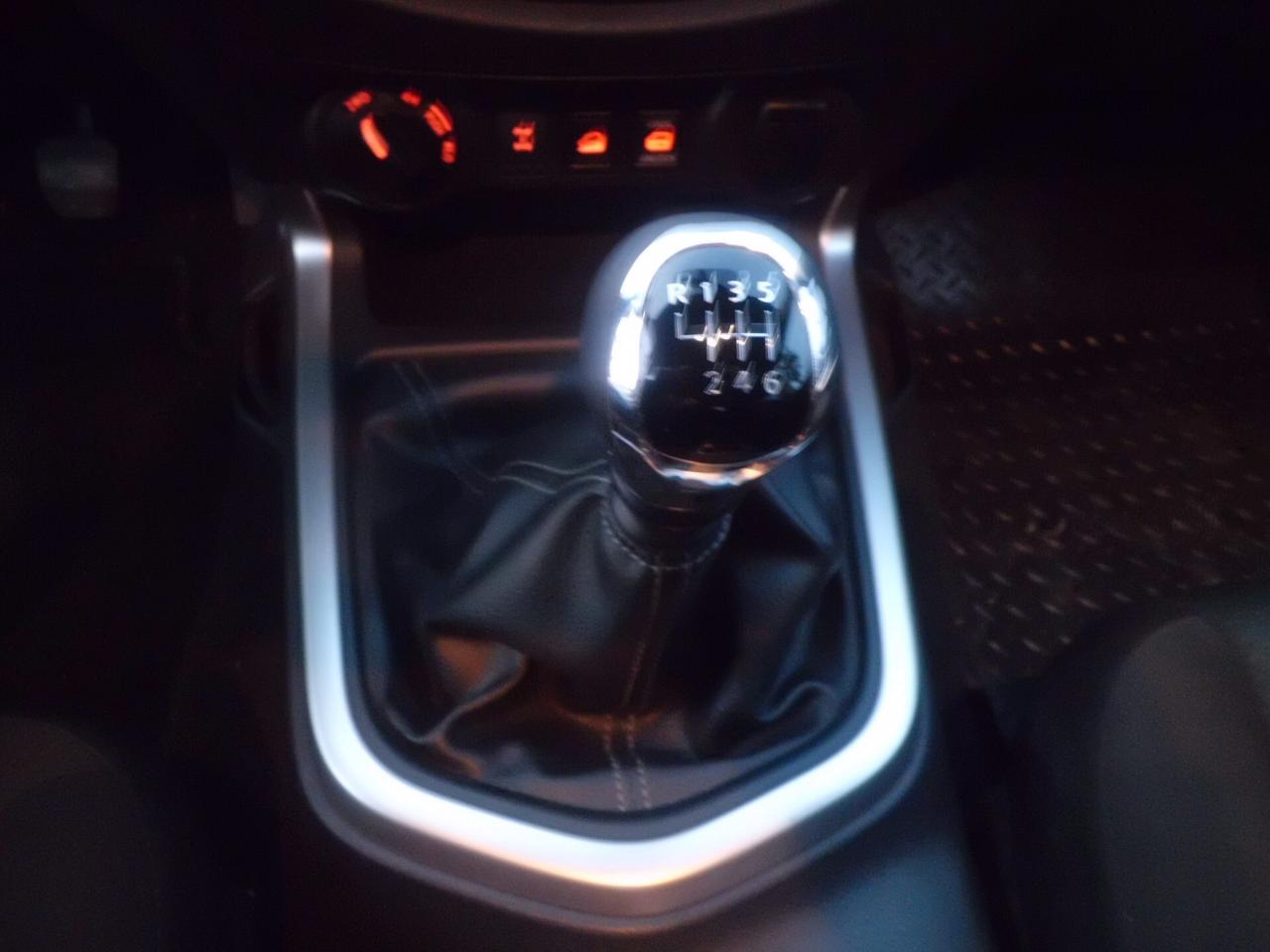 Nissan Navara 2.3 dCi 4WD Double Cab Telaio Visia