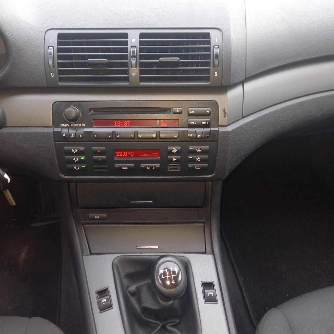 Bmw 320 320i (2.2) cat 4 porte Attiva