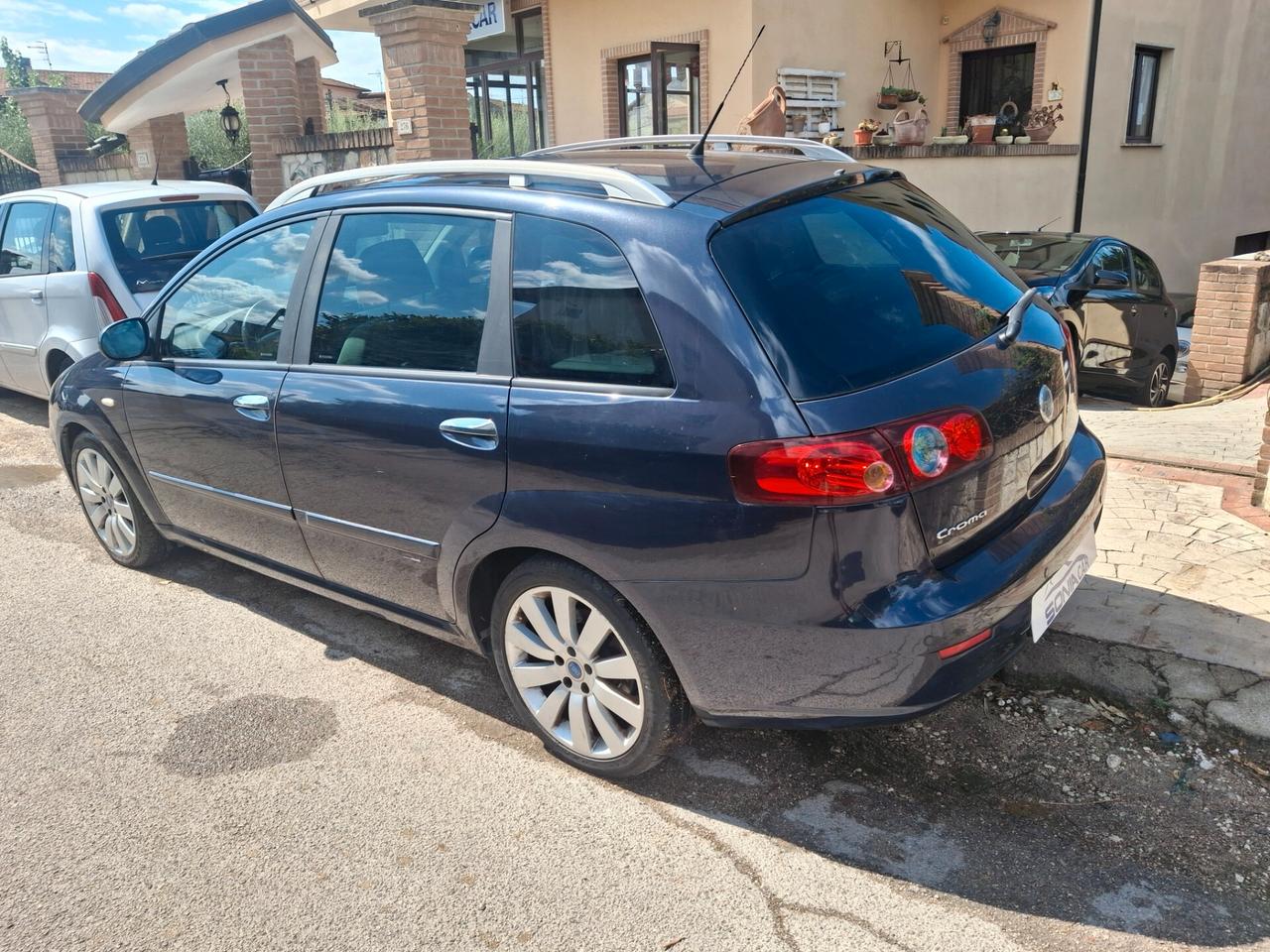 Fiat Croma 1.9 Multijet 16V Emotion con gancio traino automatica