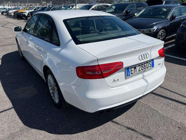 AUDI A4 A4 IV 2012 Berlina 2.0 tdi 143cv multitronic - EM2
