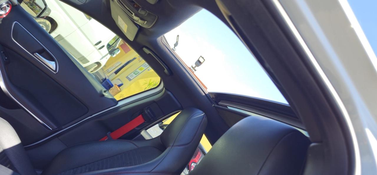 Mercedes-benz A 45 AMG A 45 AMG 4Matic Automatic