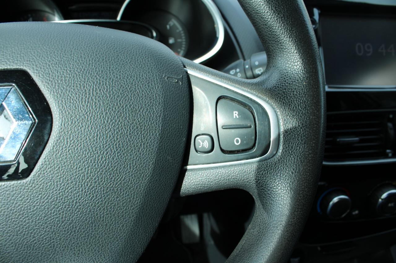 Renault Clio dCi 8V 75 CV 5 porte Duel