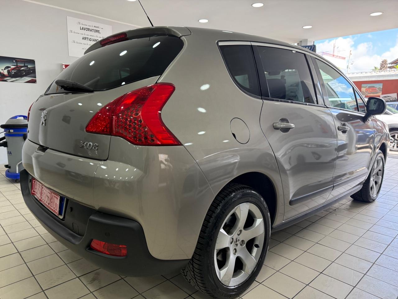 Peugeot 3008 1.6 hdi full optional 160 mila km