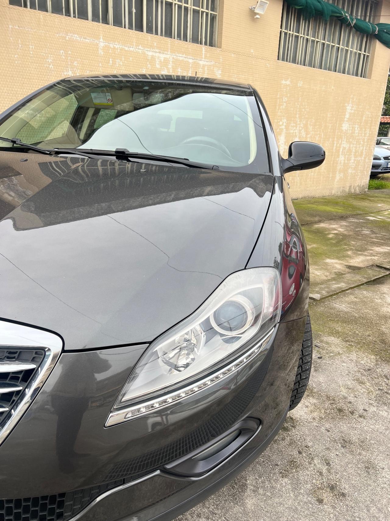 Lancia Delta 1.4 T-Jet 120 CV Silver Ecochic GPL