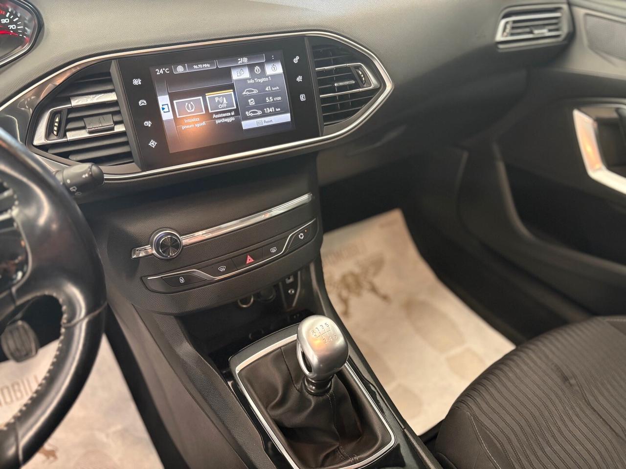 Peugeot 308 BlueHDi 120 S&S SW 2017