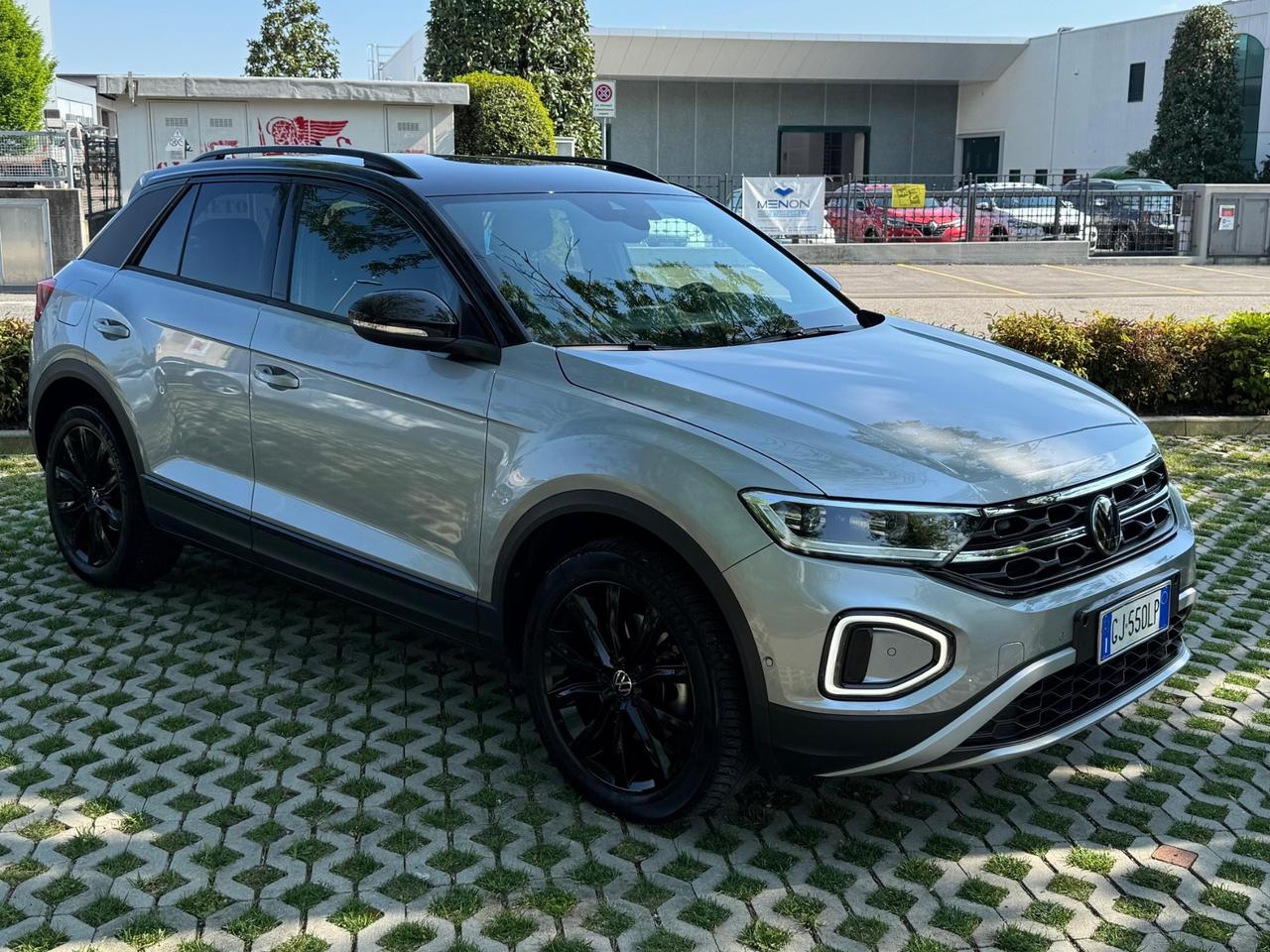 Volkswagen T-Roc 2.0 TDI SCR 150 CV DSG 4MOTION R-Line