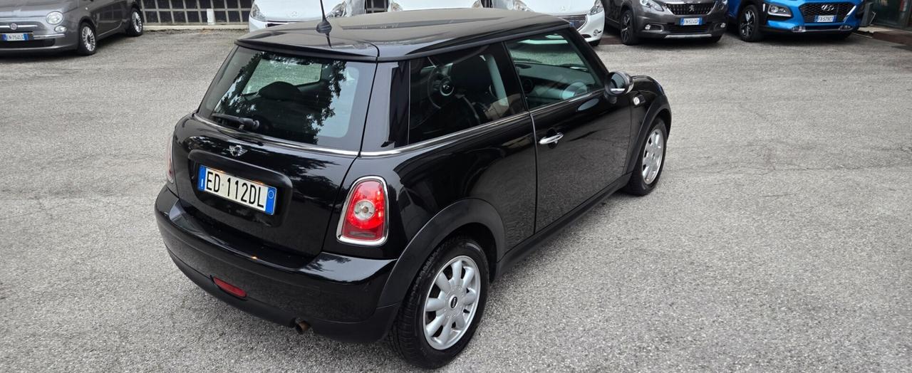 Mini 1.6 16V One (55kW)