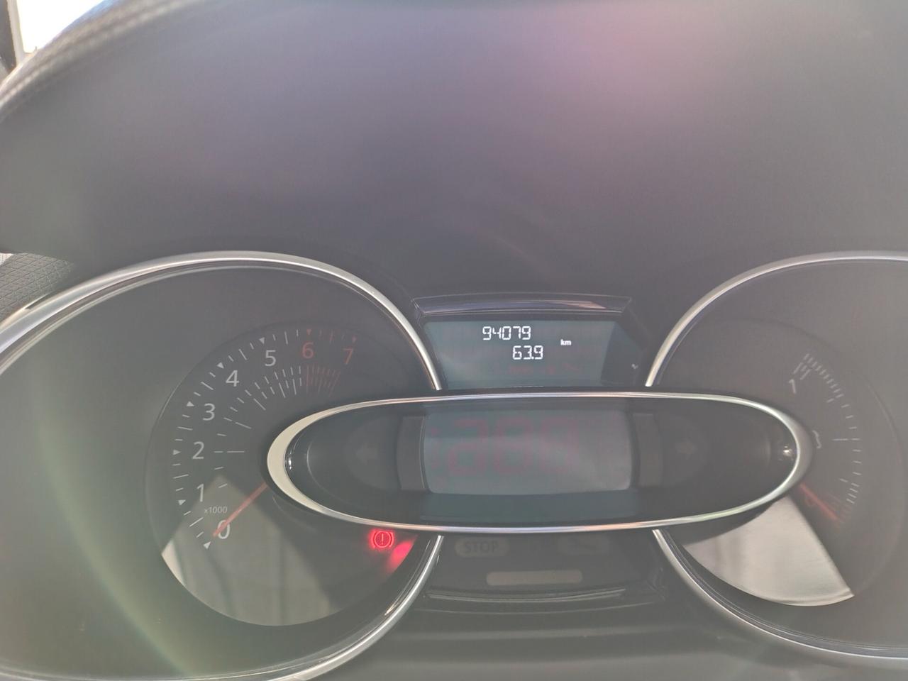 Renault Clio TCe 12V 90 CV 5 porte Moschino Life
