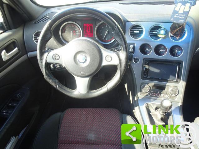 ALFA ROMEO 159 1750 TBi Sportwagon Distinctive