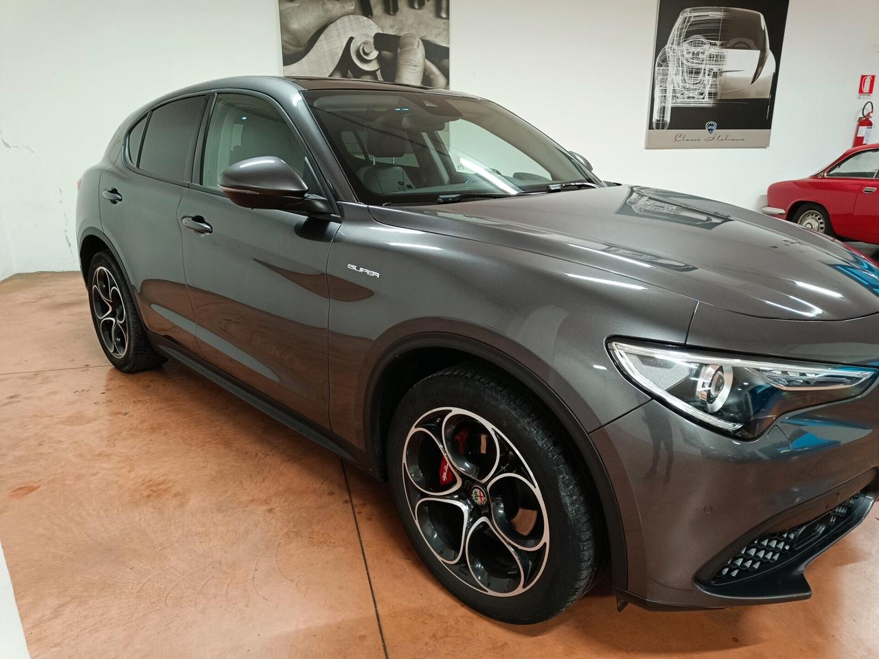 Alfa Romeo Stelvio 2.2 Turbodiesel 190 CV AT8 Q4 Super. TETTO PANORAMICO