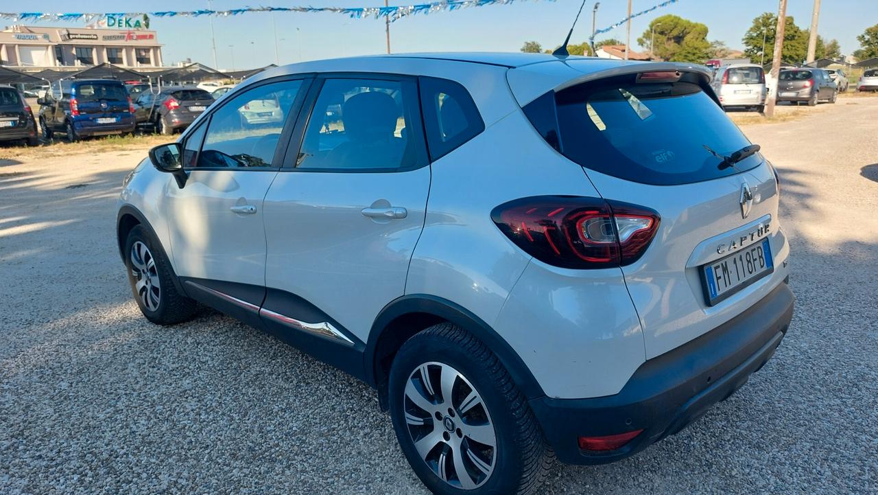 Renault Captur TCe 12V 90 CV Start&Stop Energy Business GPL