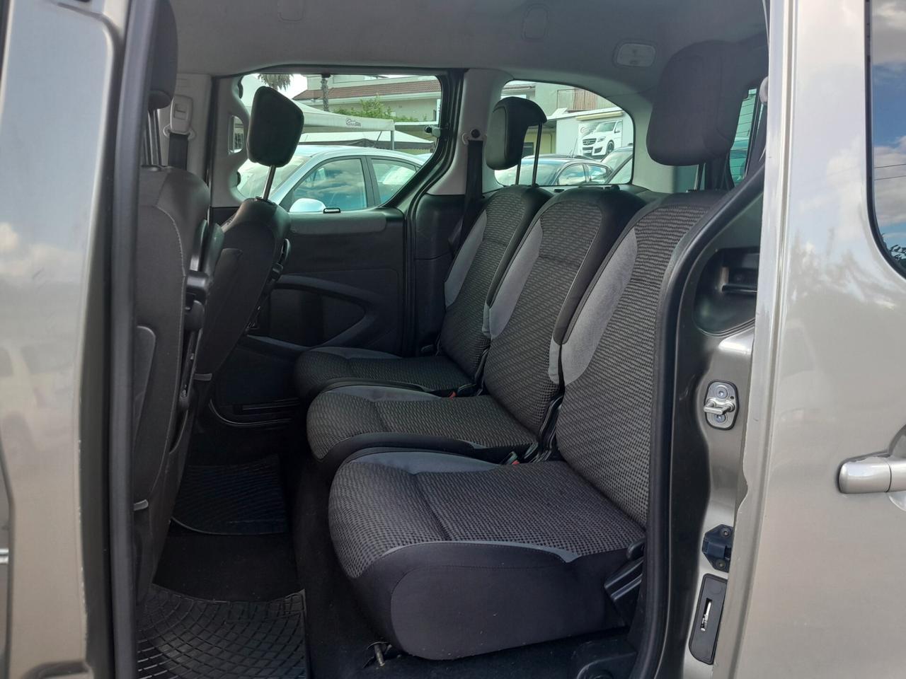 Peugeot Partner Tepee 1.6 HDi 115CV Family