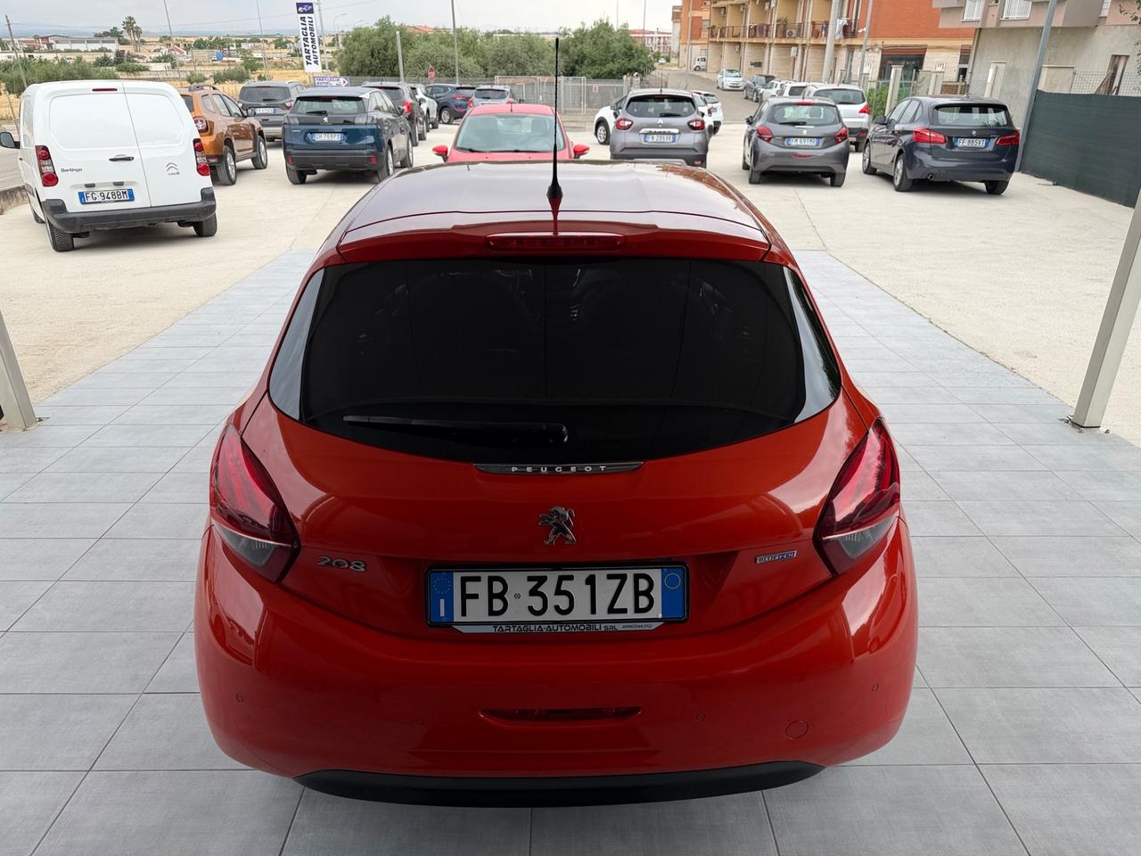 Peugeot 208 BlueHDi 75 5 porte Allure