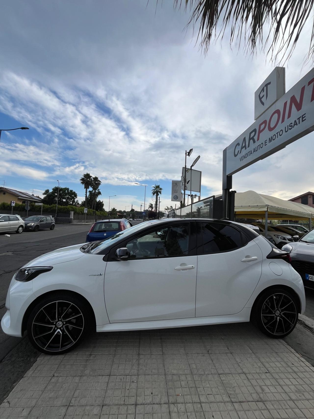 Toyota Yaris 1.5 Hybrid 5 porte Lounge